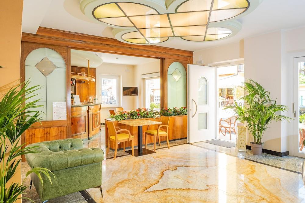 Hotel Centrale การ์ดา ภายนอก รูปภาพ